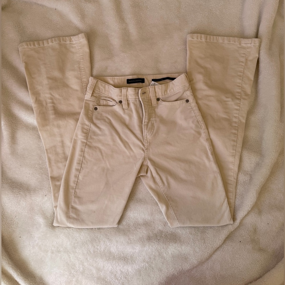 Banana Republic Cream Bootcut-Leg Jeans